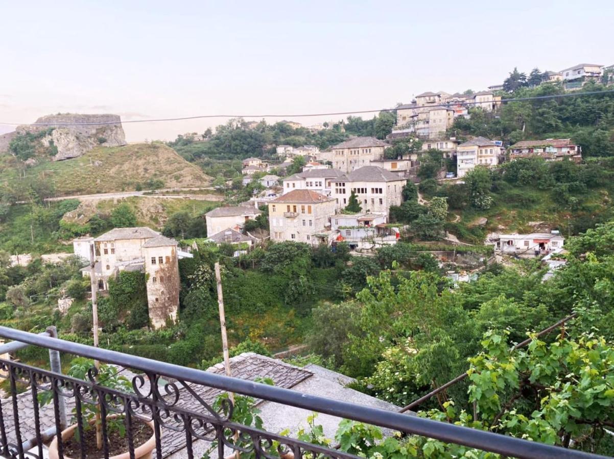 Inn Cloud Gjirokastër 外观 照片