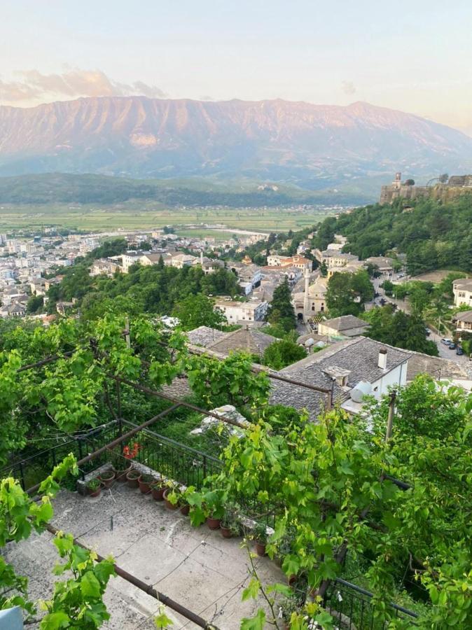 Inn Cloud Gjirokastër 外观 照片